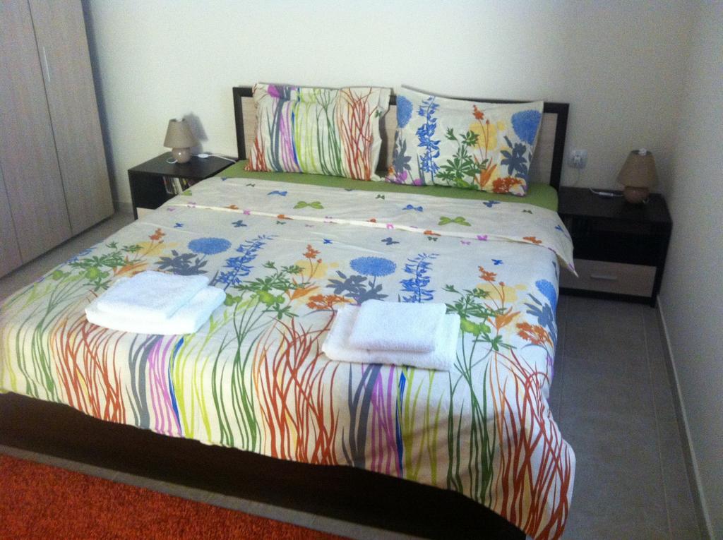 Guest House Nadezhda Chisarja Rum bild